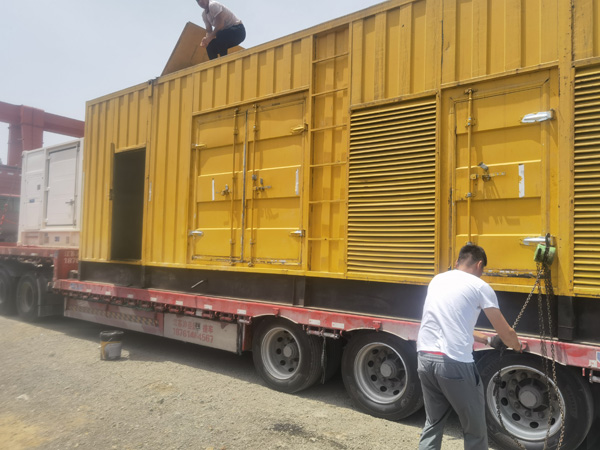 罗湖发电机出租100KW发电机需要什么规格的电缆线?