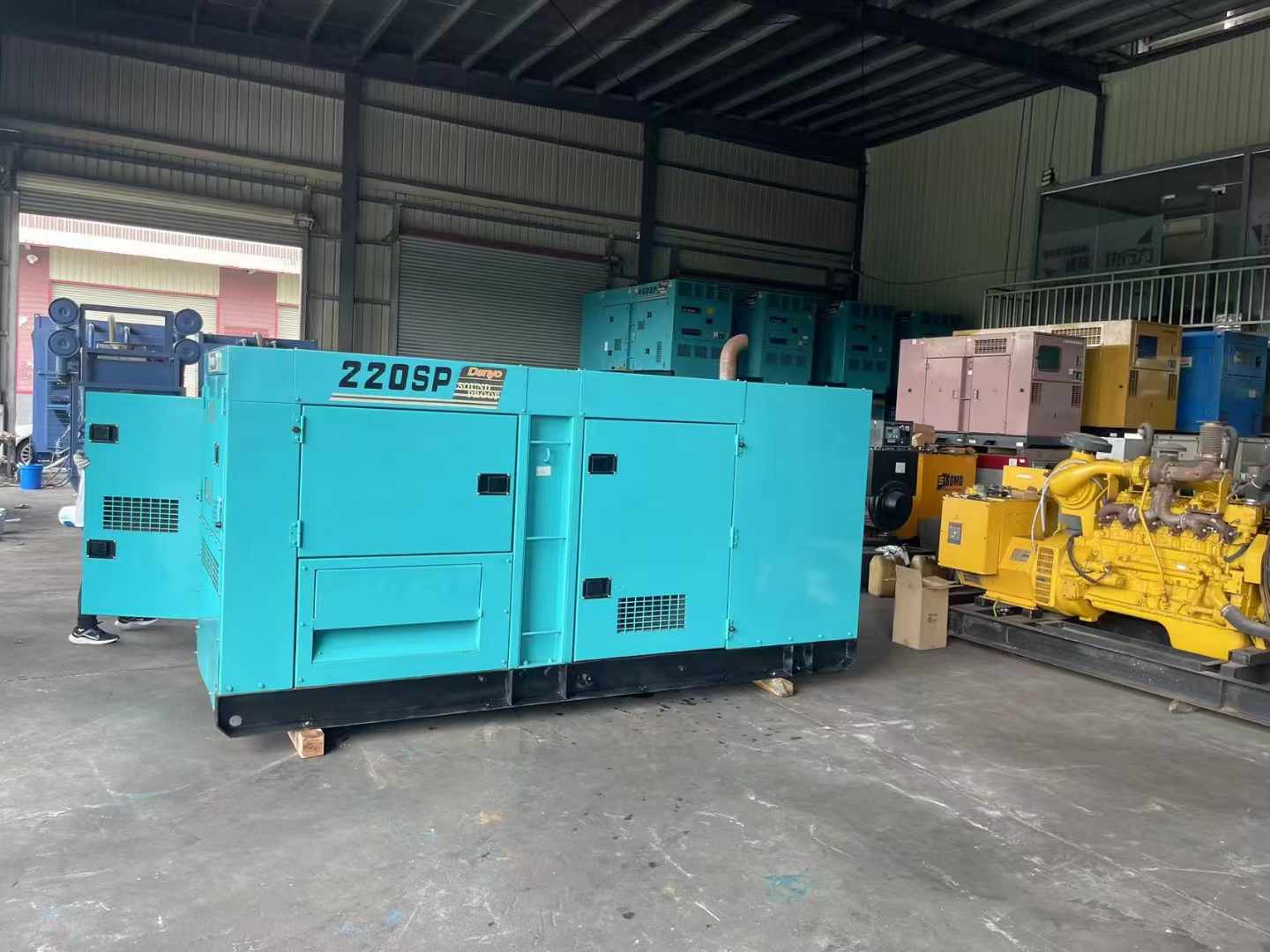 罗湖800kW 柴油发电机的输出电流波动范围是多少？