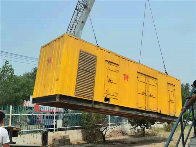 罗湖300KW柴油发电机组油耗是多少?