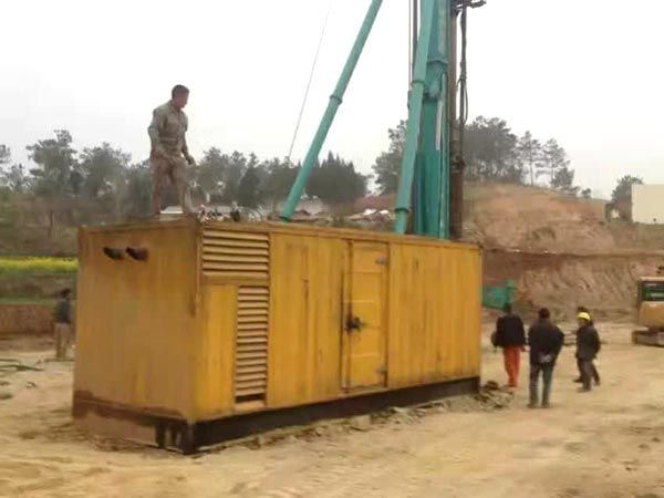 罗湖如何判断水冷式机油散热器密封件是否需要更换？